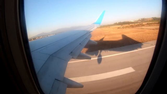 Izmir Airport Departure - Boeing 738 Enter Air смотреть онлайн