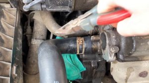 ЗАМЕНА ПАТРУБКА РАДИАТОРА HONDA CRV. КАК ПРЕДОТВРАТИТЬ НЕИСПРАВНОСТЬ.