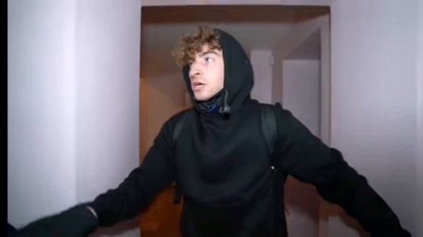 ЭКСТРЕМЛЬНОЕ ОГРАБЛЕНИЕ ДРУЗЕЙ ИЗ MAGIC FIVE! ЧЕЛЛЕНДЖ