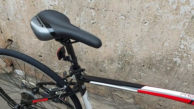 trinx free 1.0 giá 4 triệu 450 ngàn. Sơn 0937009995 смотреть онлайн