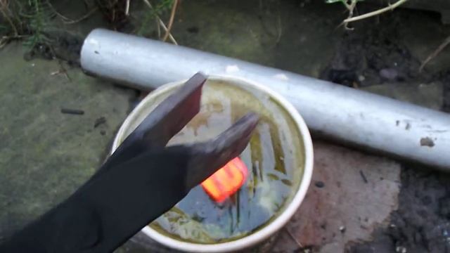 Red Hot Steel Cube In (Icy) Water смотреть онлайн