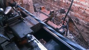 Скручивание квадрата на токарном станке