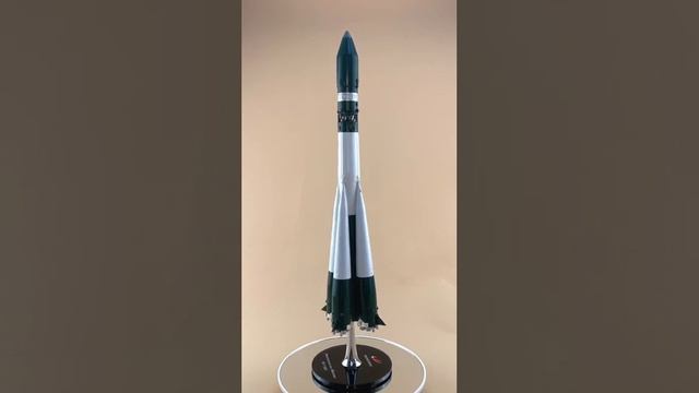 Модель РН Восток. Масштаб 1:100. Высота 44см. смотреть онлайн