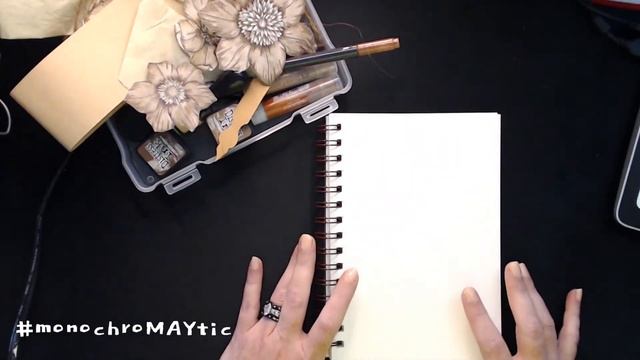 #monochroMAYtic Coloring in Botanica by Roberts Illustration and Jounaling смотреть онлайн