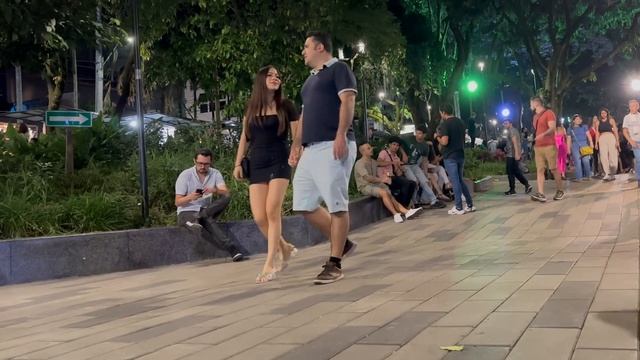 Parque Lleras 2 AM Nightlife In Medellin 🇨🇴 Colombia