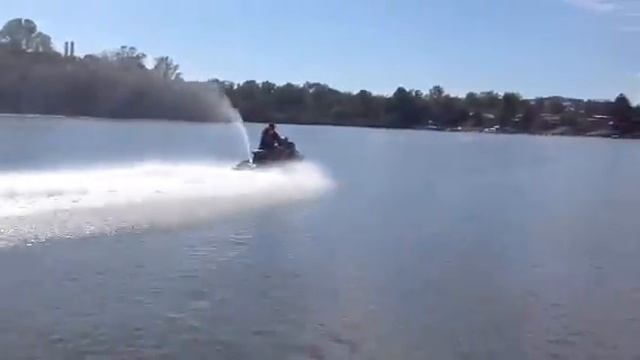 Yamaha VX Deluxe смотреть онлайн