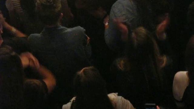 7/7 Tegan & Sara - Ceiling view of WWAG + Stop Desire @ The Riviera Theatre, Chicago, IL 10/22/16 смотреть онлайн