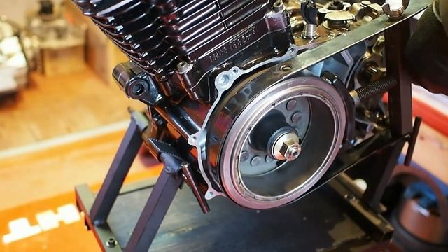 【YAMAHA SRX600】エンジンオーバーホール完了！　チューニングエンジンのオーバーホール　Vol.19 смотреть онлайн