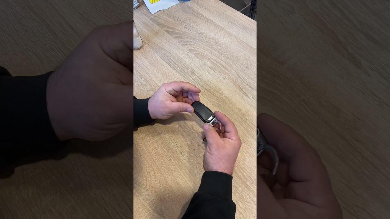 Audi , Schlüssel 🔑 Batterie 🔋 wechseln смотреть онлайн