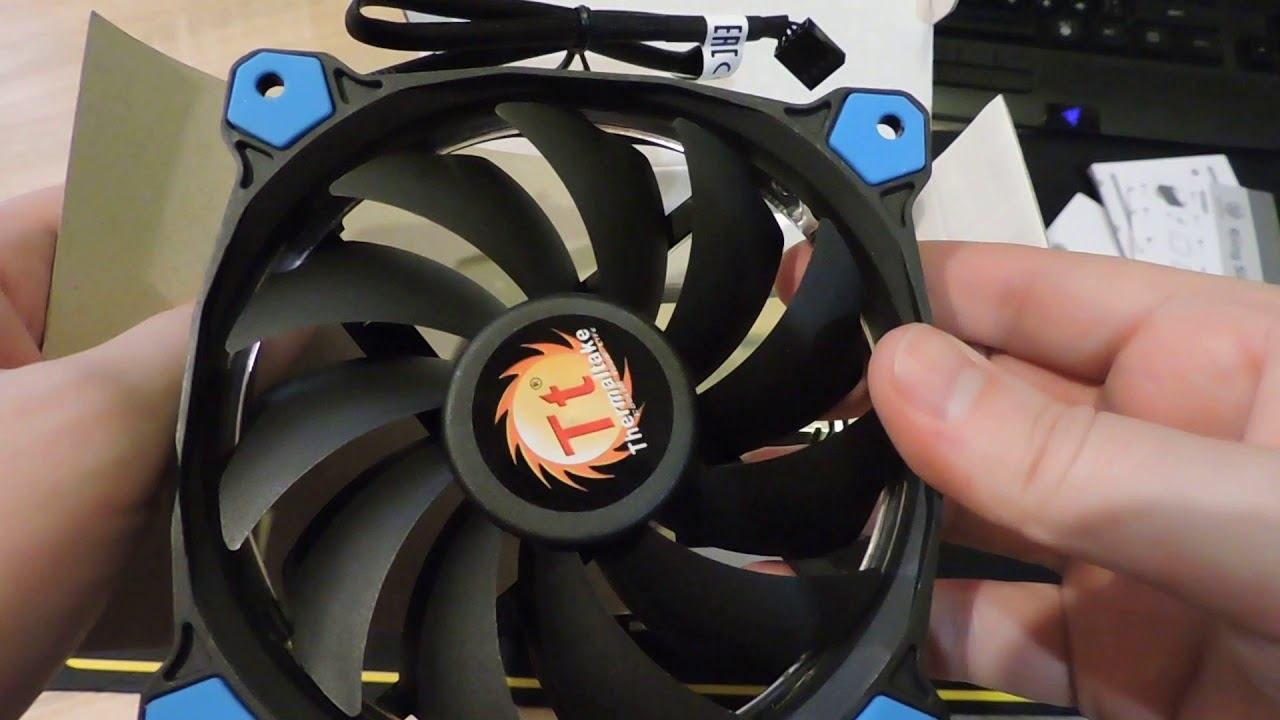 Thermaltake Riing 12 Silent Blue Unpacking