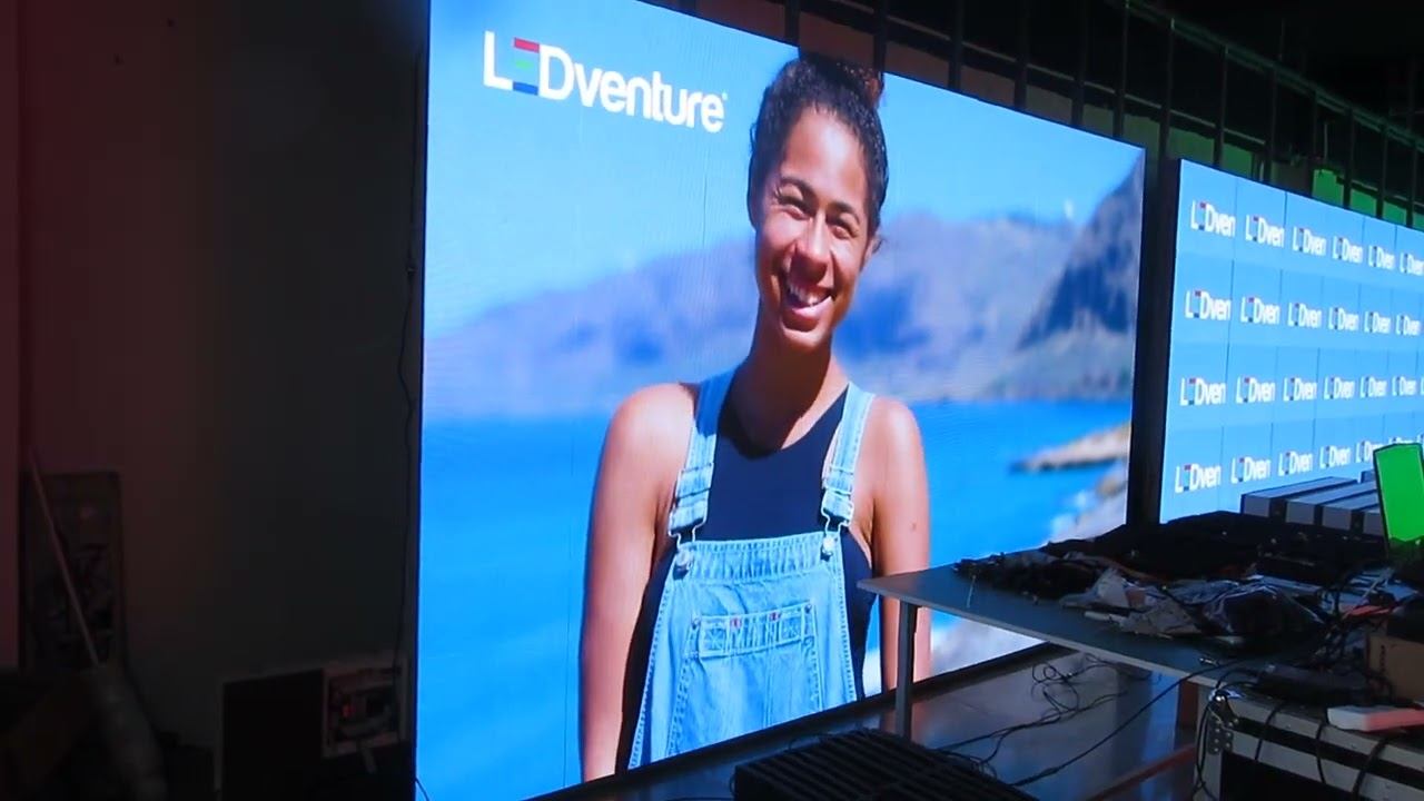 P4.81 Outdoor LED Display screen for advertising смотреть онлайн