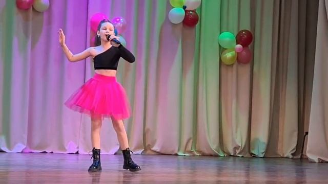 Влада Козлова, 9 лет, "Дотронься до неба", 29.03.24, школа 1466, Фестиваль талантов. смотреть онлайн