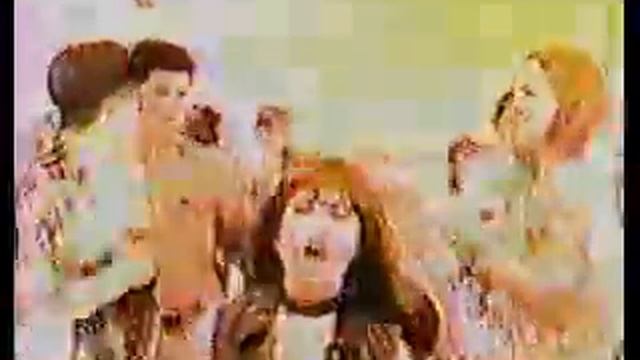 Selena Interview смотреть онлайн