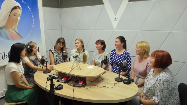 Размова з хорам "Святло міласэрнасці" з парафіі Езуса Міласэрнага ў Паставах смотреть онлайн