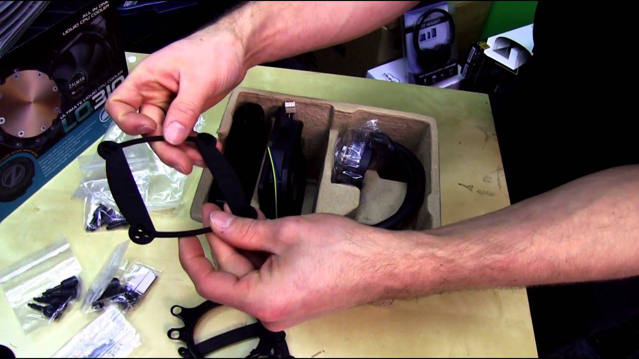 Zalman LQ310 120mm CPU Liquid Cooler Unboxing & First Look Linus Tech Tips смотреть онлайн