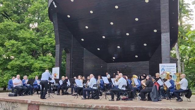 Led Zeppelin Medley- Sofia Brass Orchestra-Sofia,Bulgaria смотреть онлайн