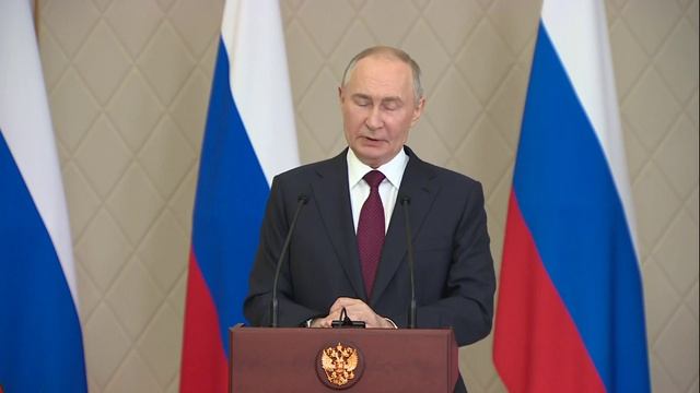 Путин: удар по центрам принятия решений в Киеве возможен в течение дня. смотреть онлайн