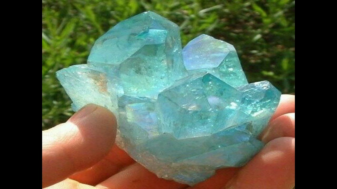 Piedra Aguamarina | Piedra De Coraje Y La Comunicacion | Propiedades Y Caracteristicas.