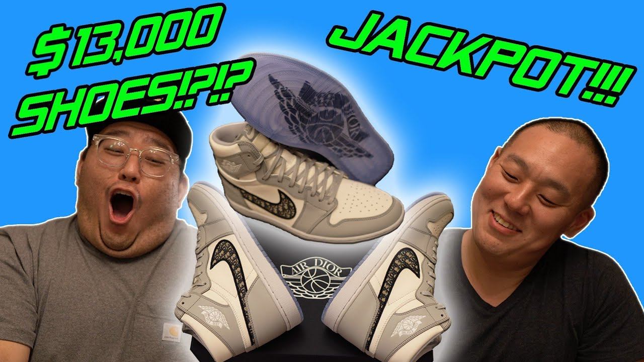 SNEAKER OF THE YEAR!?! AIR DIOR JORDAN 1s DETAILED UNBOXING!!! смотреть онлайн