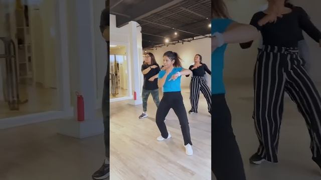 Tere Liye | Prince | Nritya Mann Choreography #bollywoodworkout #danceworkout #dancecover #bollywoo смотреть онлайн