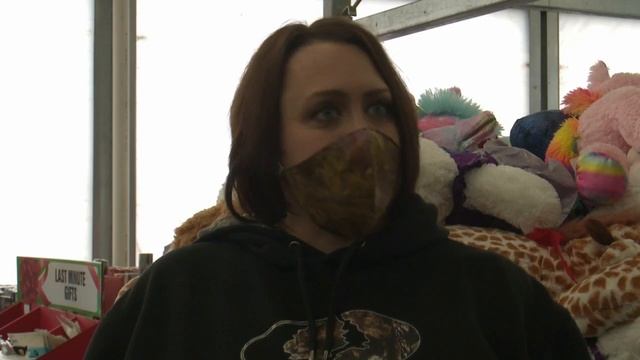 Local officers strive to brighten spirits amid pandemic with annual 'Shop with a Cop' смотреть онлайн