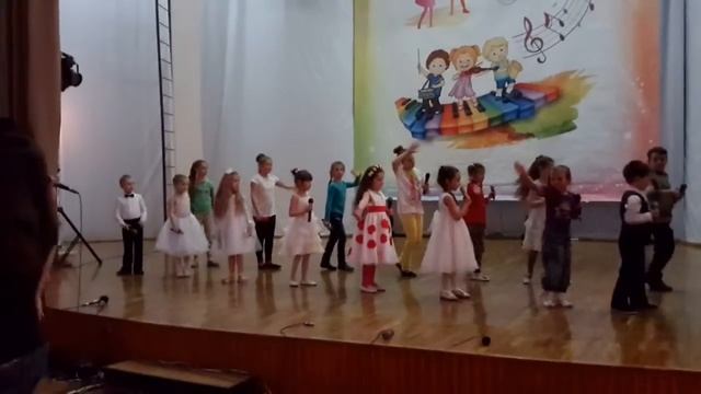 Репетиция младший состав "Silena" Днепродзержинск смотреть онлайн