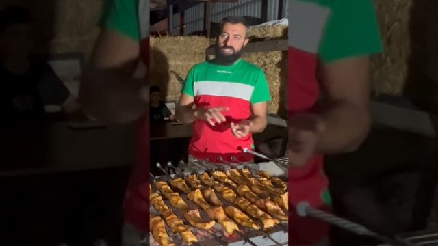 СГОРИТ ОДИН ШАМПУР, ДРУГОЙ ПОЛУЧИТСЯ НА БРИКЕТАХ GRANT MANGAL #еда #брикеты #рецепты