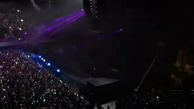 Lady Gaga: Born This Way Ball (PH) - (intro) Highway Unicorn and Government Hooker смотреть онлайн