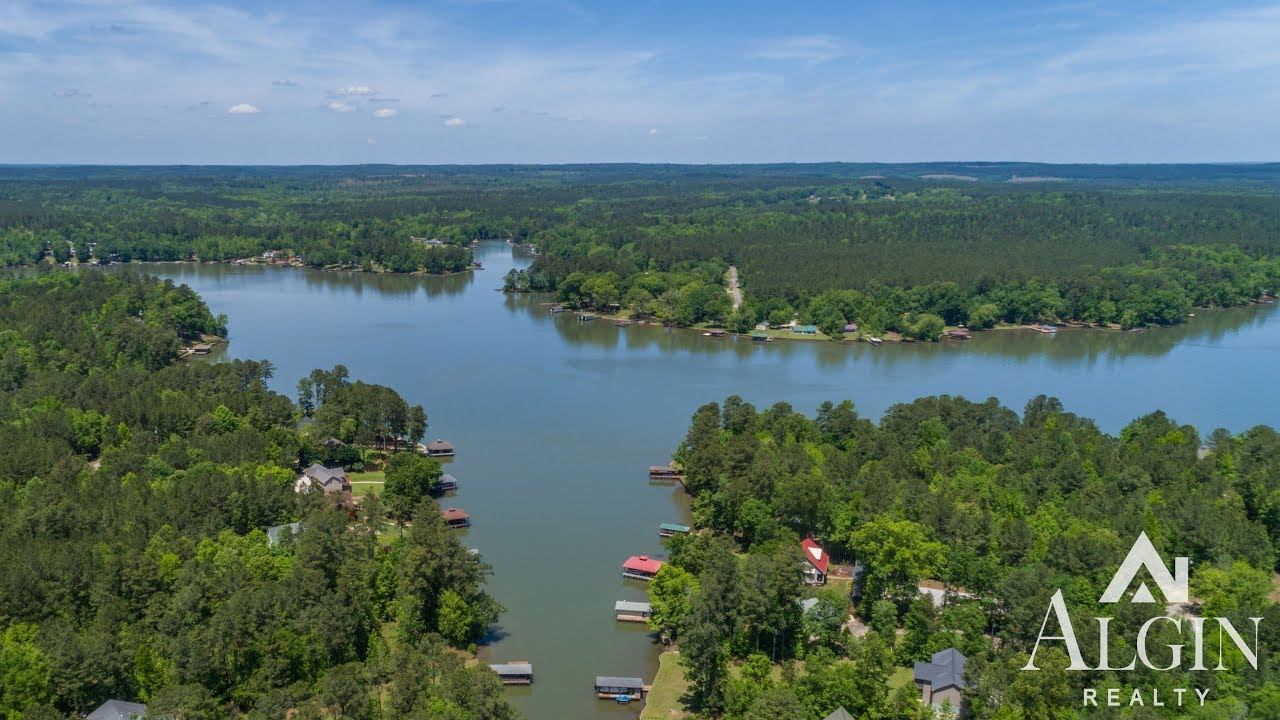 245 Dogwood Dr, Sparta, GA