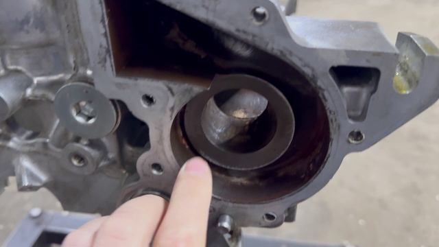 Капитальный ремонт двигателя под ключ сильно уставшего автомобиля смотреть онлайн