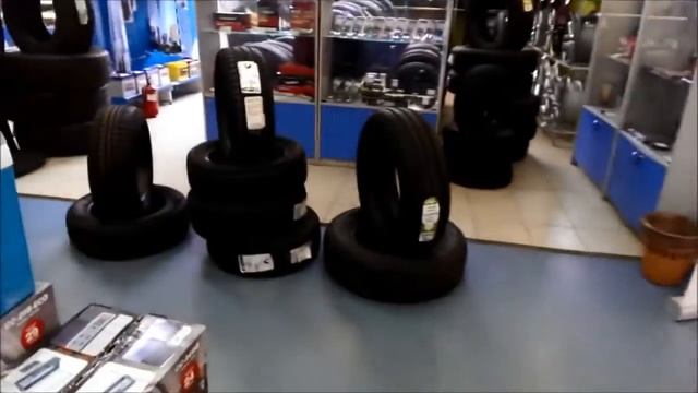 Обзор автохолодильника AVS CC 15WBС смотреть онлайн