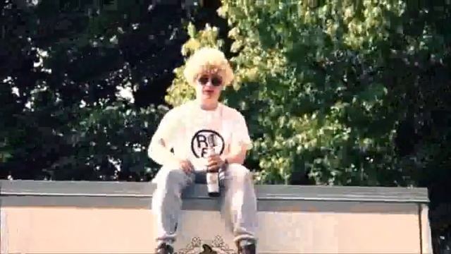 Hallo Aemokay heute schon geritzt? (Klaus Bukkake) - 10 MINUTEN смотреть онлайн