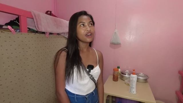 Filipina Girl Takes Me To Her Hut! The Philippines 🇵🇭