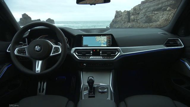 2019 BMW M330i Interior смотреть онлайн