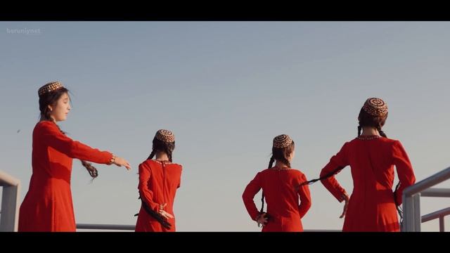 Bilolbek Abdiyev - Go'zlering (Official Music Video 2023)