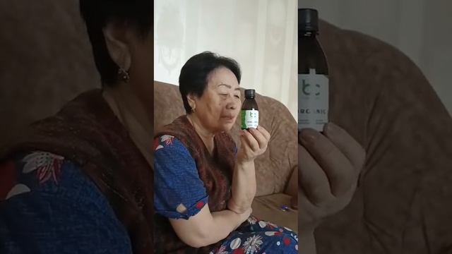 Обошлись без операции с помощью синего йода #зоб #результаты #безоперации смотреть онлайн