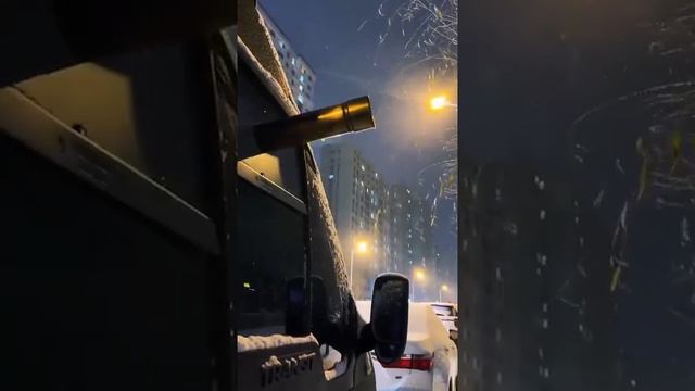 Квартира не нужн китаец собрал себе полноценную чилл-зону на колёсах смотреть онлайн