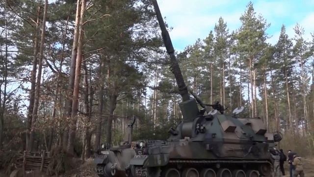 Польша увеличивает производство САУ Krab смотреть онлайн
