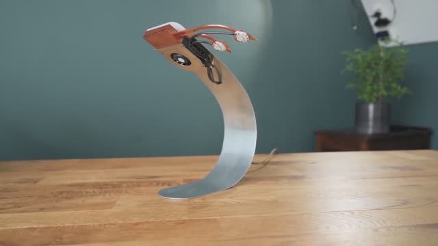 Вещи, которые можно сделать из ноутбука (старого, сломанного). смотреть онлайн