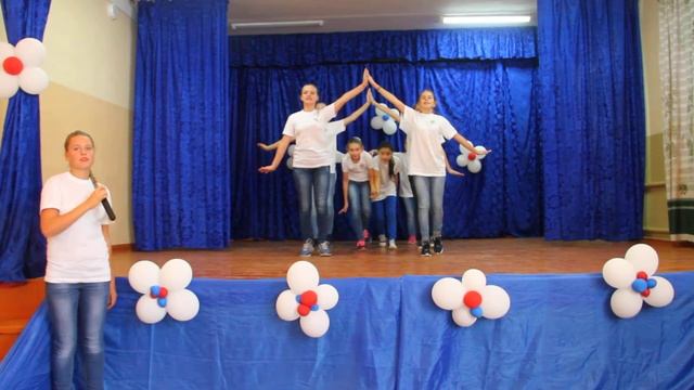 Флешмоб "Голоса Крыма" ко Дню народного единства. Почтовский СДК, Бахчисарайский район. смотреть онлайн