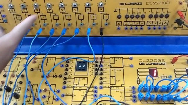 Modul 2 Percobaan 5 : Decoder BCD seven segment смотреть онлайн