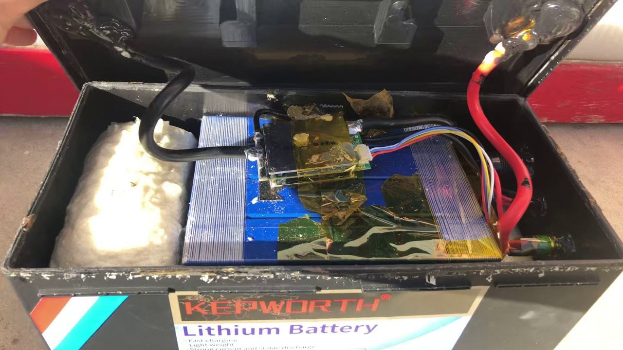 KEPWORTH Lithium Battery 100AH リン酸鉄　殻割り