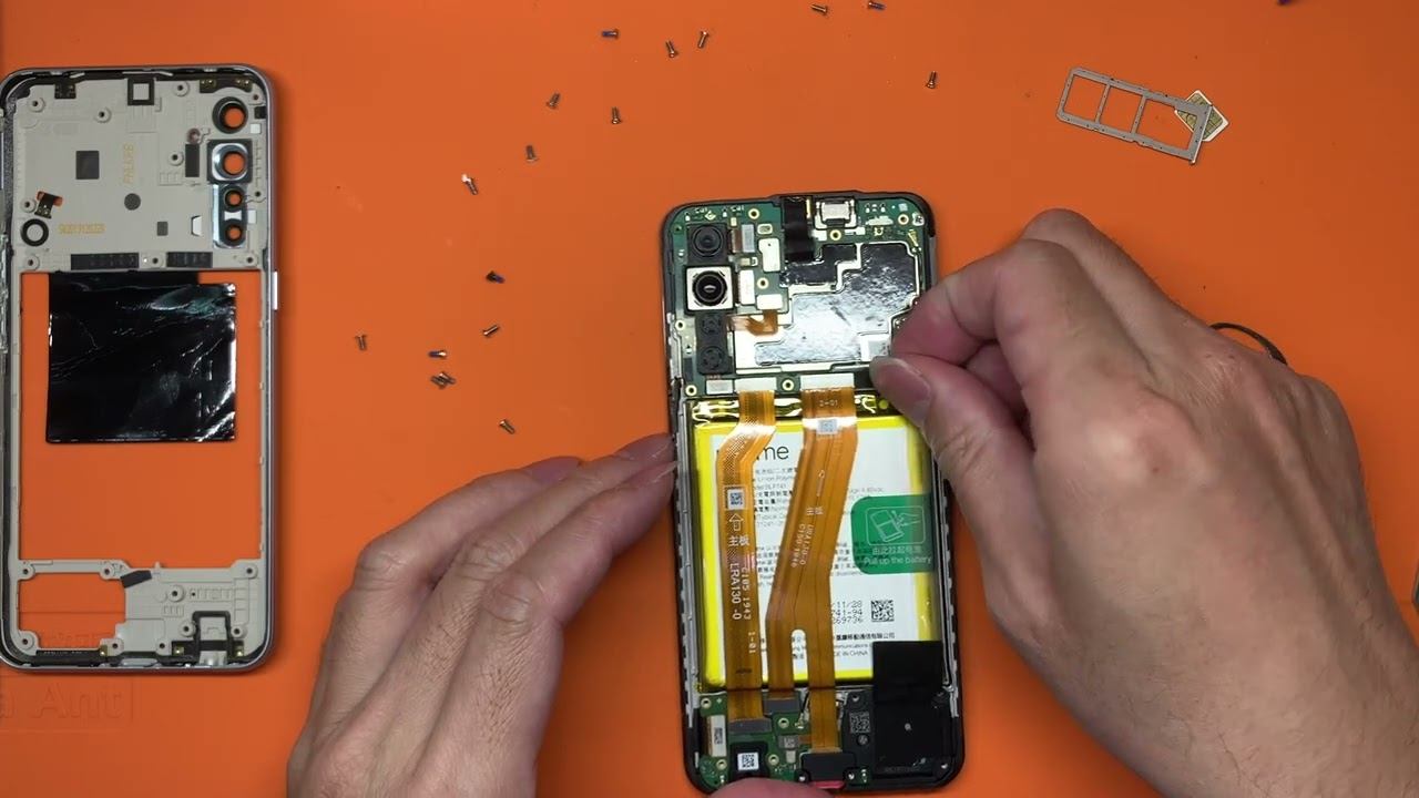 Realme XT Replace Battery смотреть онлайн