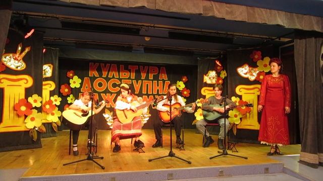 "Встреча" и "В горнице". студия "Классическая гитара" и студия "Жестовая песня". смотреть онлайн