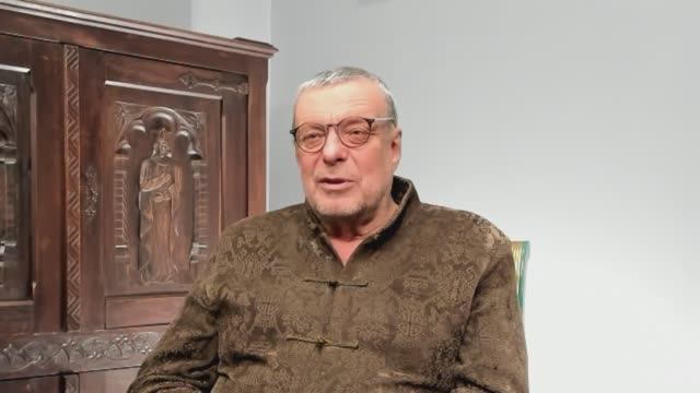 Андрей Девятов. Концептуальная засада самоидентификации России как Севера 28.11.2024 смотреть онлайн