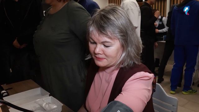 Профильные классы старшей школы Губкинского устроили презентацию своих научных направлений смотреть онлайн