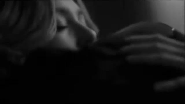 MerDer--She's No You смотреть онлайн