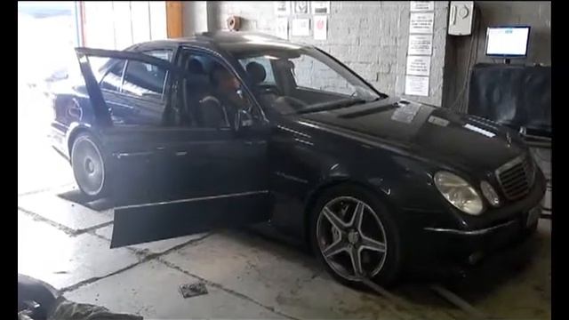 JnesTuned Merc E55 AMG @ 400kw & 827nm смотреть онлайн