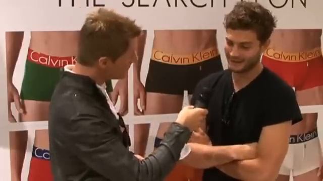Jamie Dornan - Calvin Klein interview with Bespoke Banter 2009 смотреть онлайн