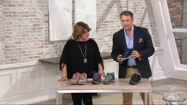 Vionic Orthotic Water Resistant Hiking Sneakers - Cypress on QVC смотреть онлайн
